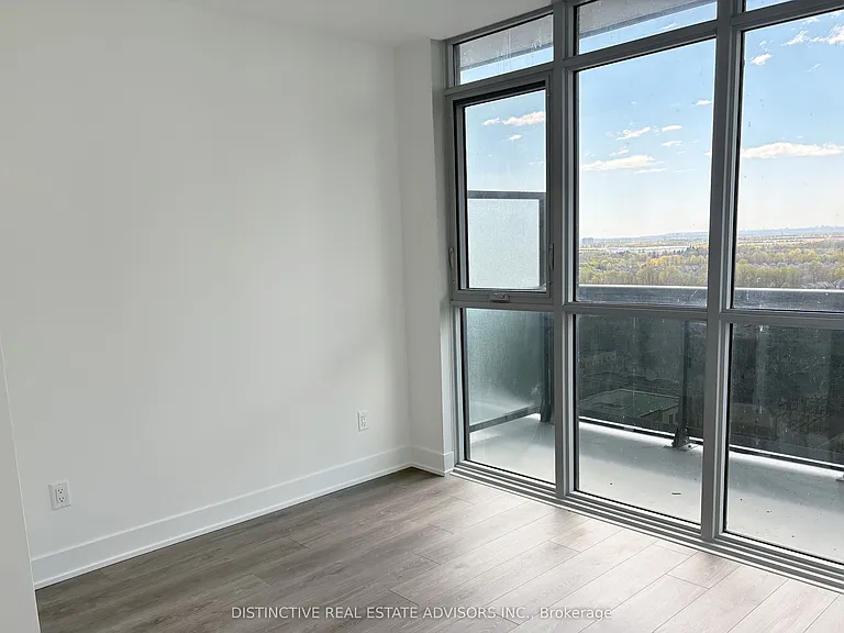 2545 Simcoe St N #1912 — Photo 10