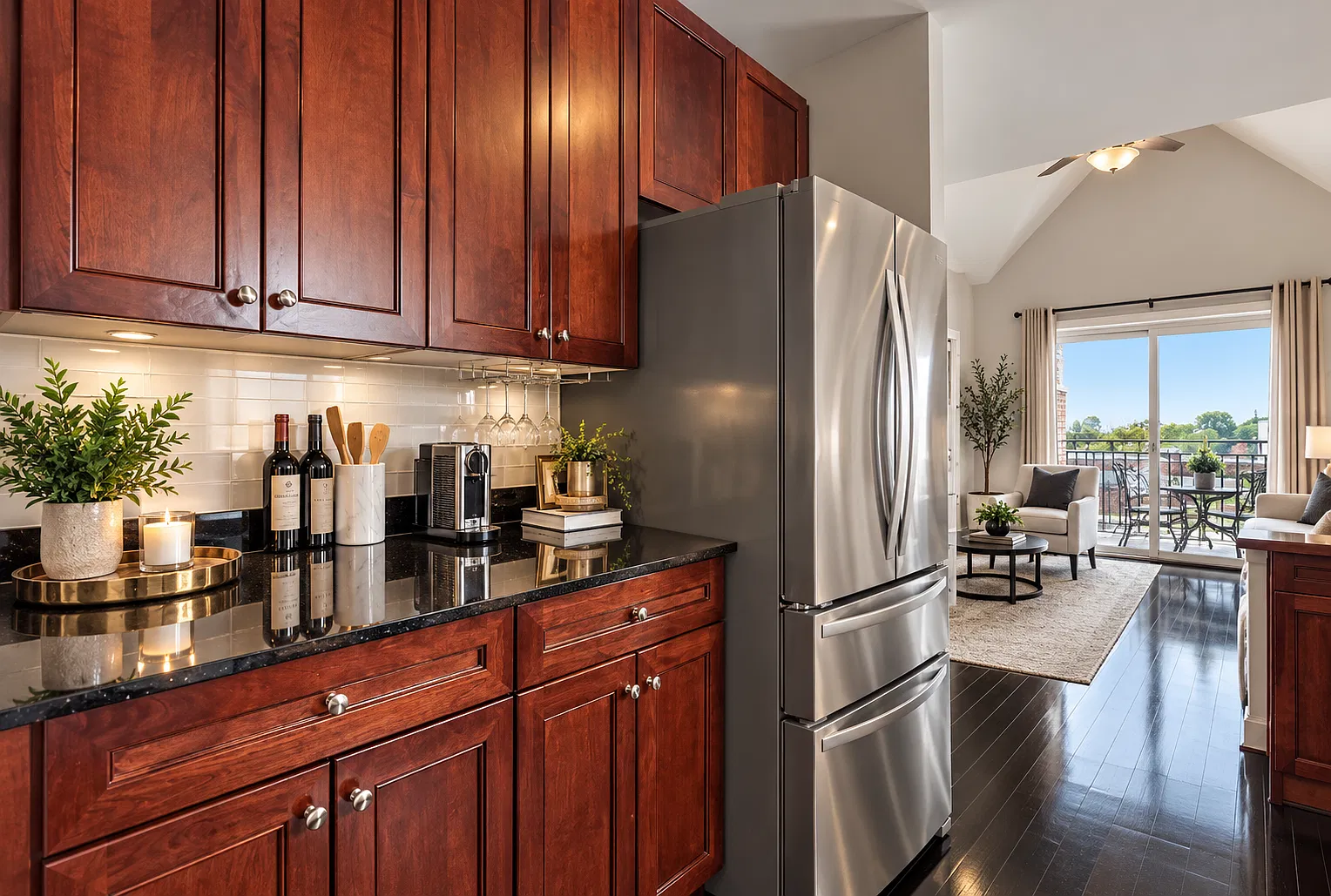 2 bed, 1300 sqft, $2,600 — Photo 3