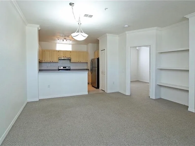 2133 Shadow View Cir — Photo 10