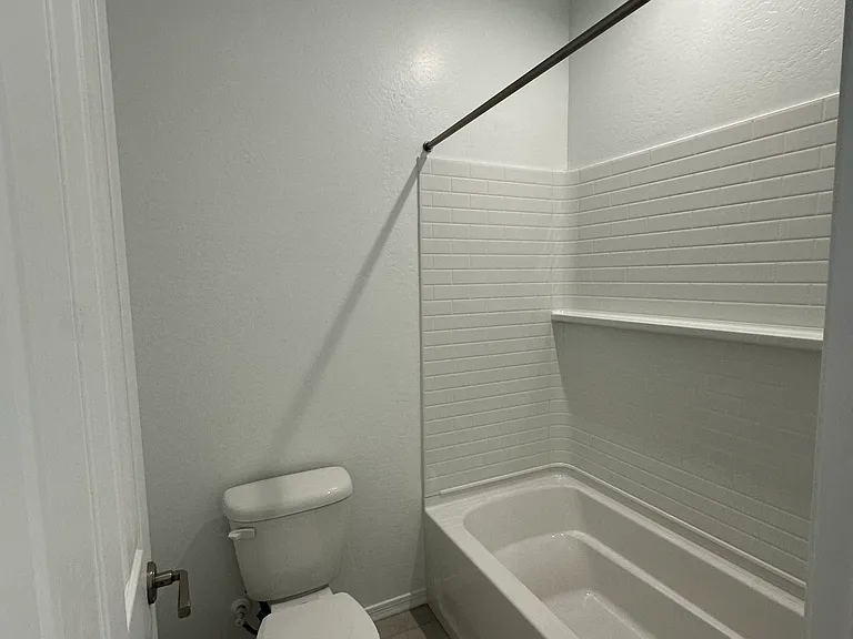 13412 W Eagle Feather Rd — Photo 17