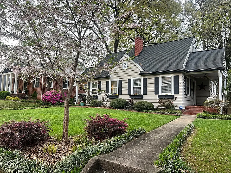 Duplex - 2231 is on Right Side