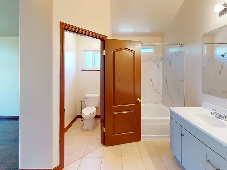 2292 Golden Ave — Photo 3