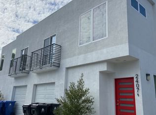 2407 S Ridgeley Dr, Los Angeles, CA 90016