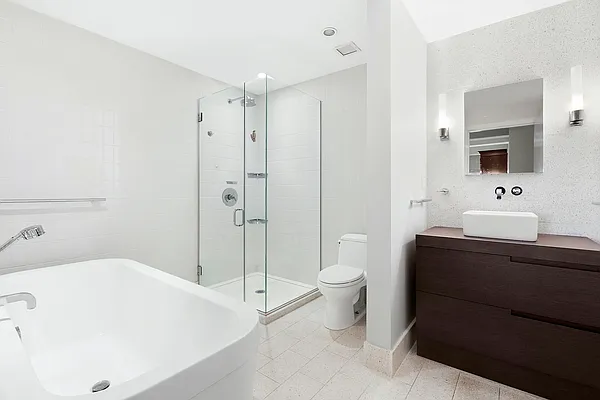 Rented by Compass | media 2