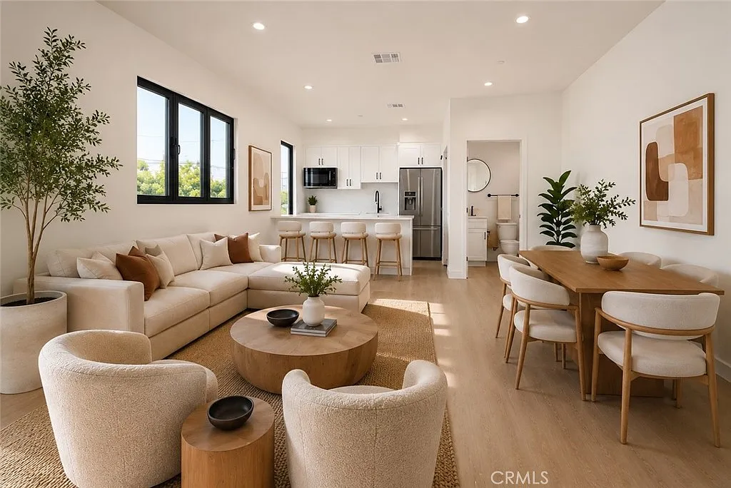4 bed, 4.5 bath, 1610 sqft, $5,225 — Photo 1