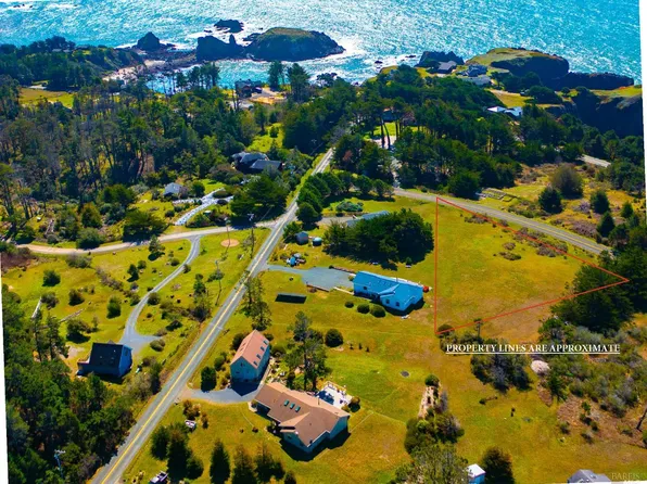 46851 Iversen Lane, Gualala, CA 95445