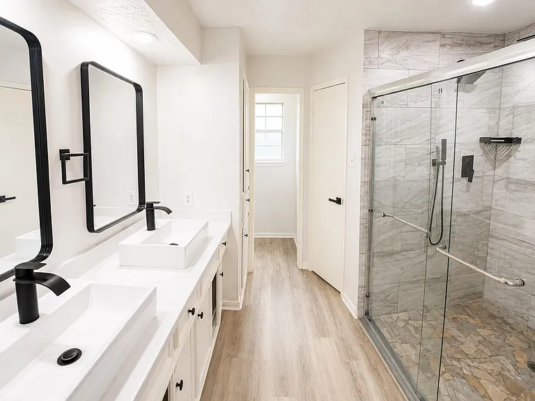 10710 Sandy Shoals Dr — Photo 23