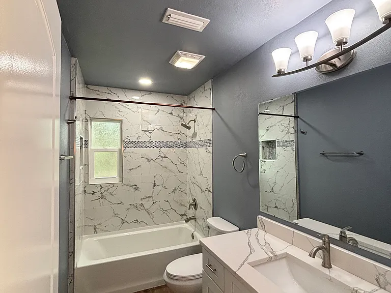 3911 W Rogers Ave — Photo 5
