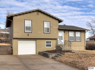 6648 Kansas Ave, Omaha, NE 68104