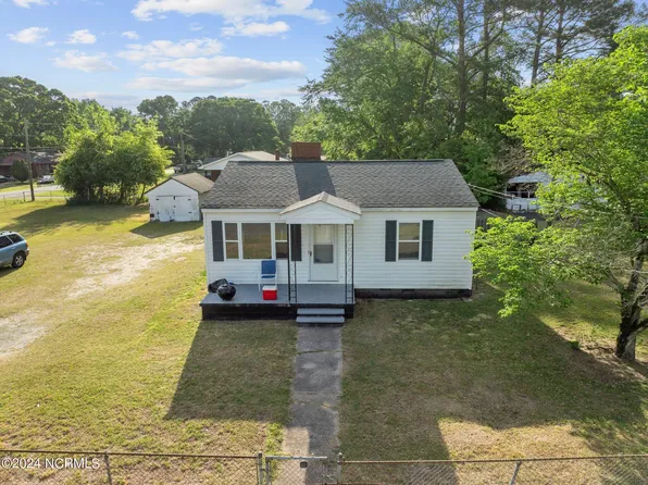 3806 Azalea Street, Greenville, NC 27834