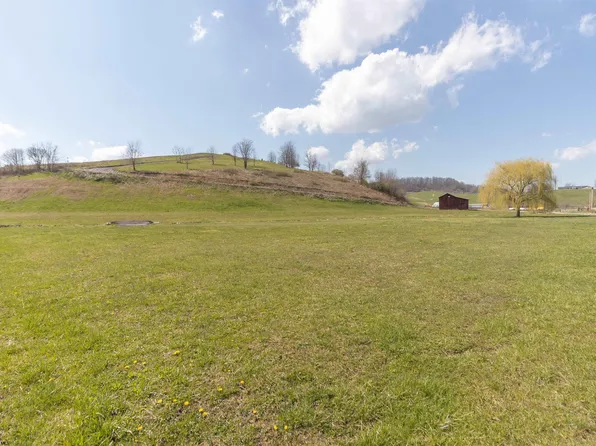 Meadland Rd, Bridgeport, WV 26330