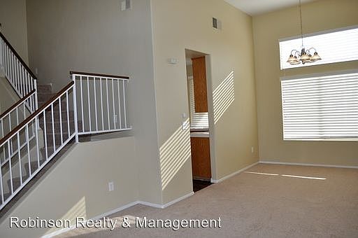 3rd image of 639 Casa Del Norte Dr