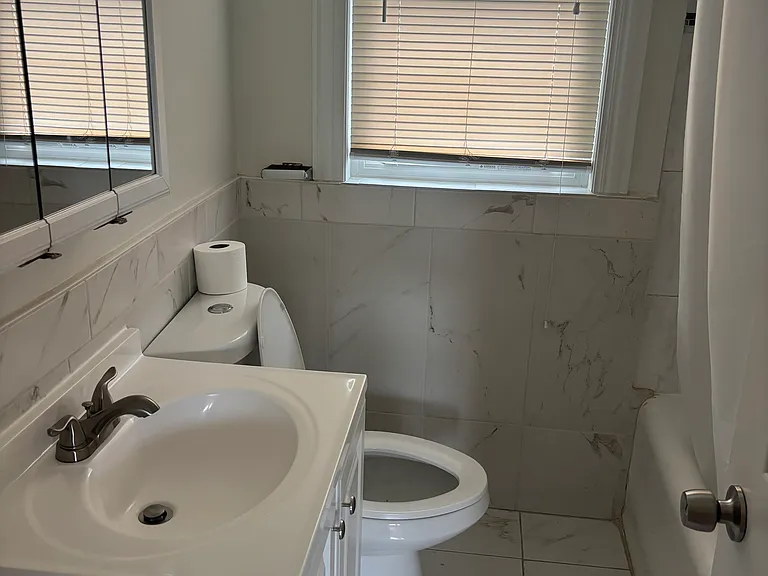 7135 W Wrightwood Ave #2 — Photo 5