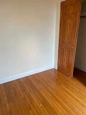 Rented by Chartwell Manhattan Realty | media 21
