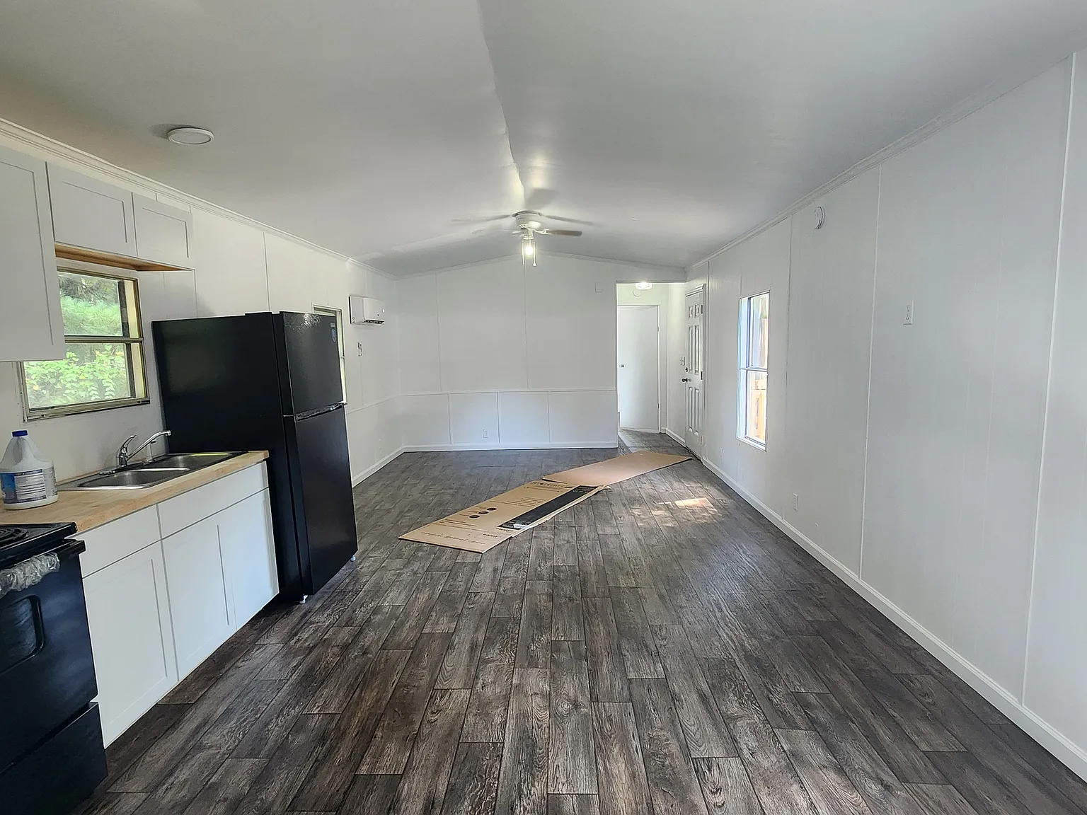 2 bed, 1000 sqft, $1,100 — Photo 3