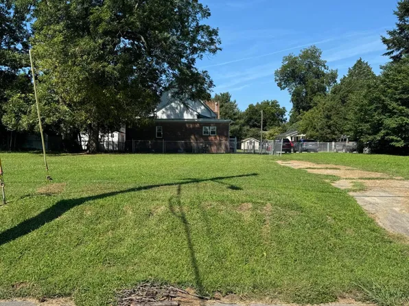 809 Herrington Road, Elizabeth City, NC 27909