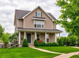 2107 SW Reunion Cir, Ankeny, IA 50023