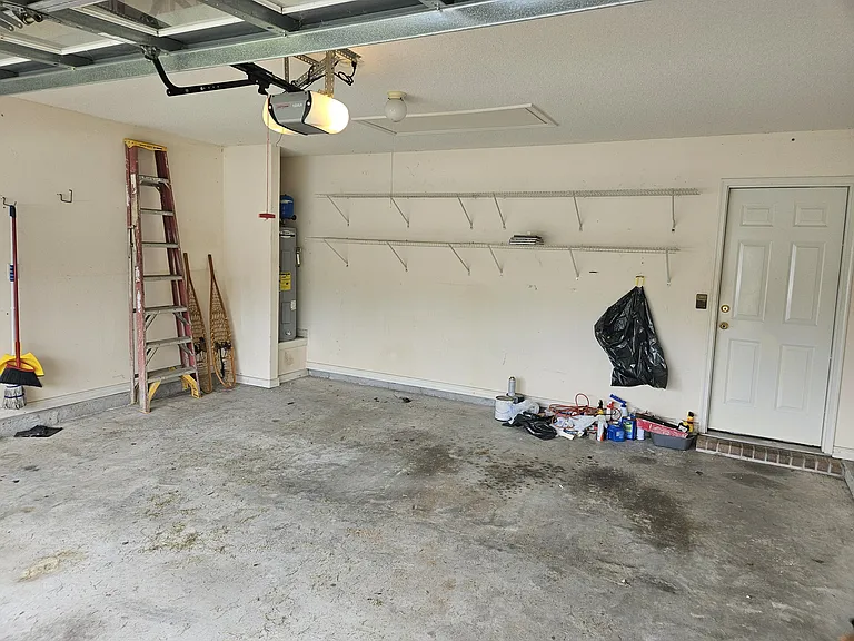 1388 Connemara Cir — Photo 7
