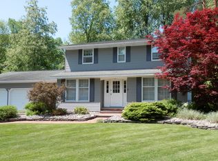 7556 Moccasin Path, Liverpool, NY 13090