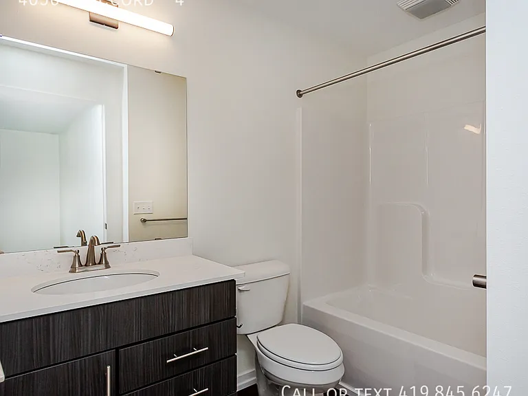 4056 N McCord Rd #4 — Photo 20