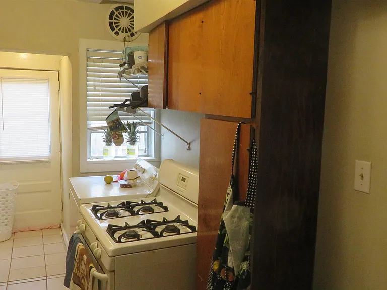 1731 Valley Ave #G — Photo 8