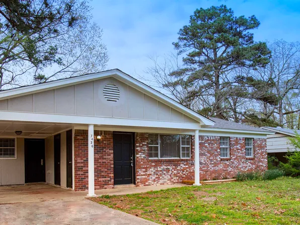 7420 Skylark Dr, Little Rock, AR 72209