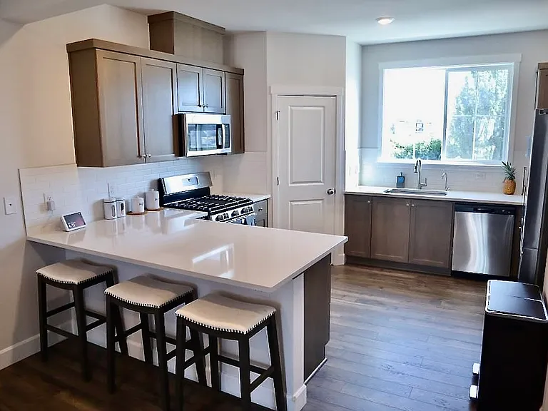 17059 SW Friendly Ln — Photo 4