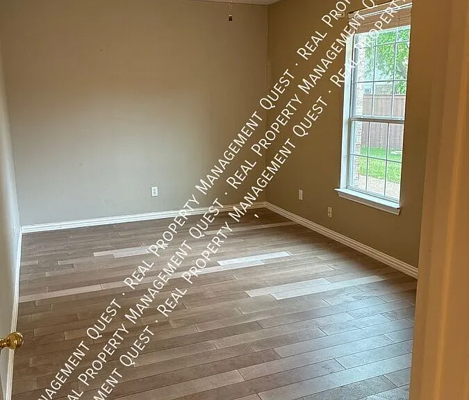 3731 Edgewood Ct — Photo 6