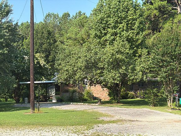 3rd image of 671 Duncan Ln