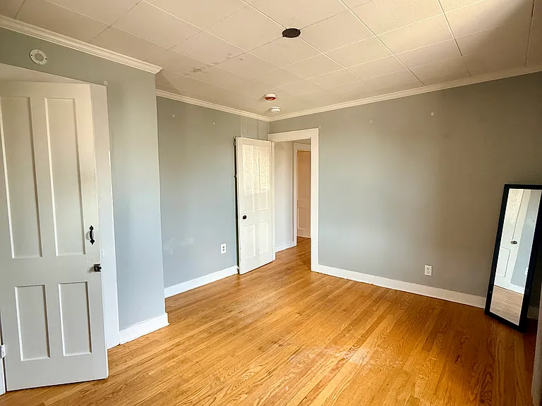 25 Center St #3 — Photo 25