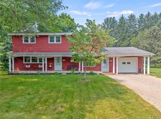 4957 Saint John Dr, Syracuse, NY 13215