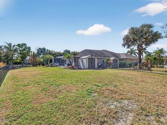 5th image of 5405 Coral Shell Way