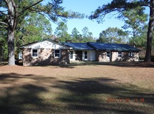 130 3rd Ave, Lyons, GA 30436