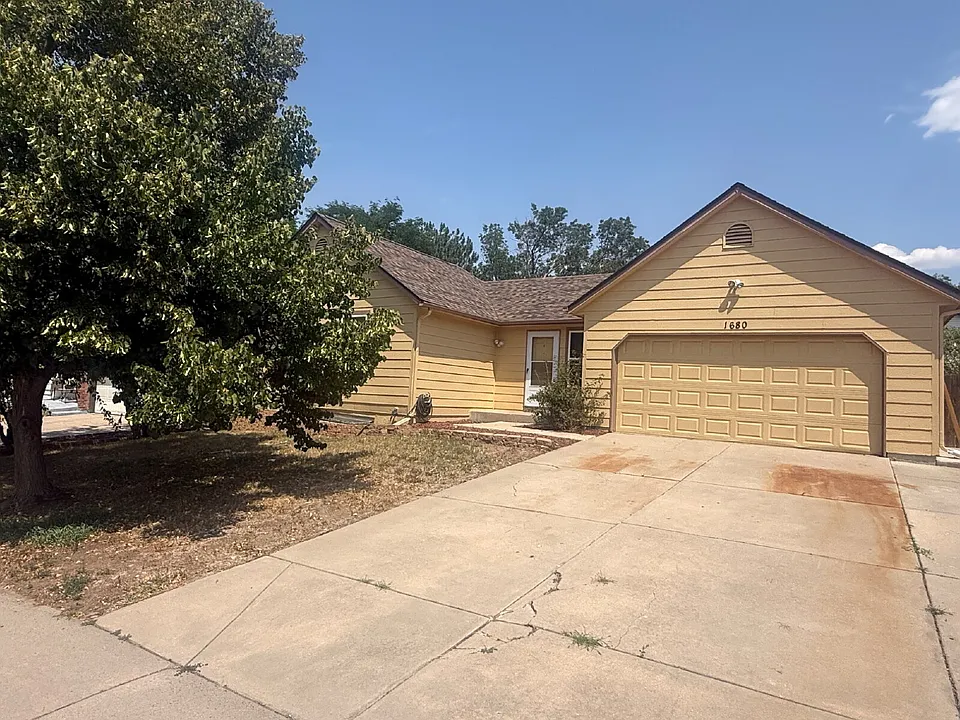 1680 S Espana Way