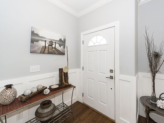4th image of 1735 Brittlebush Ln