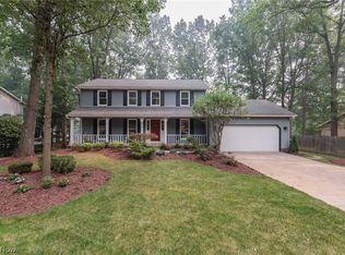 2810 Laurel Woods Blvd, Stow, OH 44224