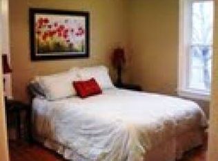 757 Saint Anthony Ave, Saint Paul, MN 55104