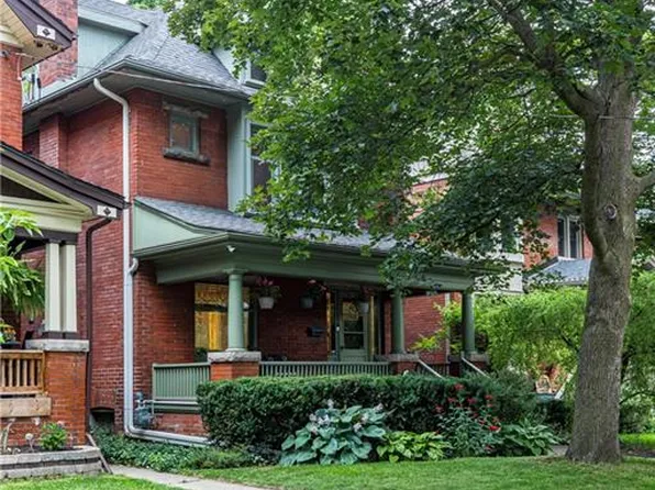 90 Blake St, Hamilton, ON L8M 2S6