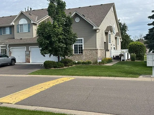 15656 Gateway Path, Apple Valley, MN 55124