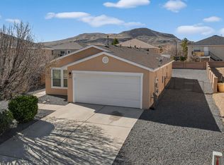 265 Black Hat Ave SW, Los Lunas, NM 87031