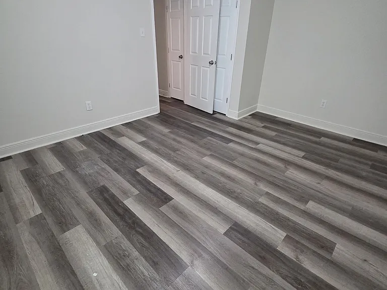 1812 Lee Dr — Photo 4