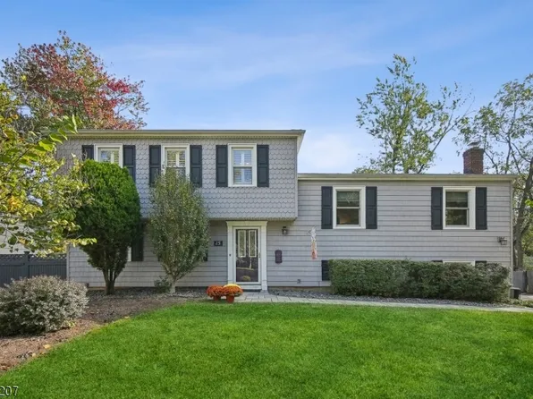 15 Sutton Dr, Berkeley Heights Twp., NJ 07922