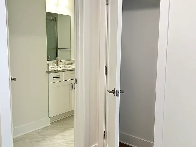 57 Monroe Ave #3 — Photo 9