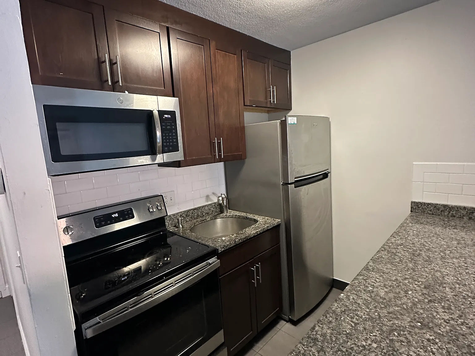 Studio, 9999 sqft, $2,350 — Photo 2
