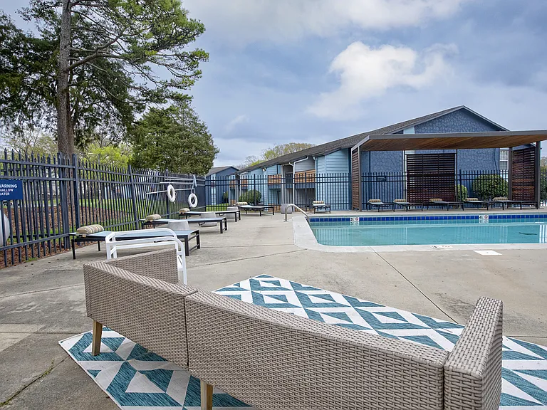 Winslow Apartments — Photo 13