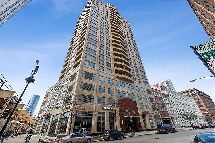 1st image of 200 N Jefferson St APT 604