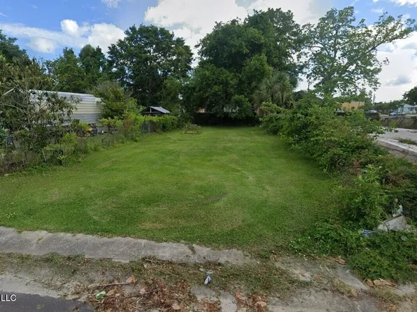 532 Jefferson St, Biloxi, MS 39530