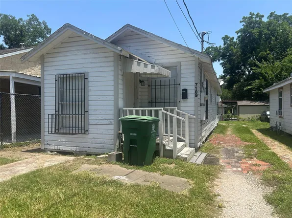 7109 Avenue O, Houston, TX 77011