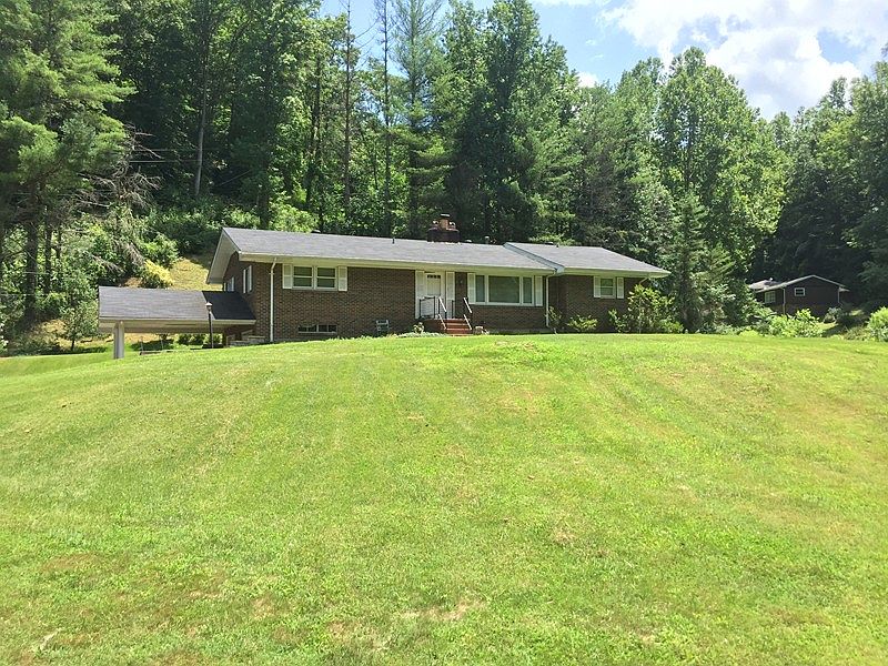 214 Oaklawn Est, Hagerhill, KY 41222 Zillow