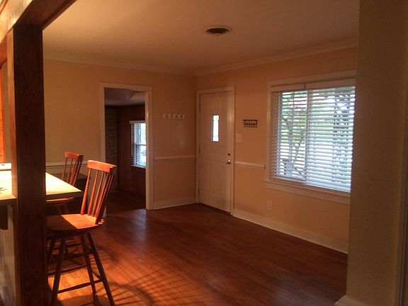 Living or Dining Room